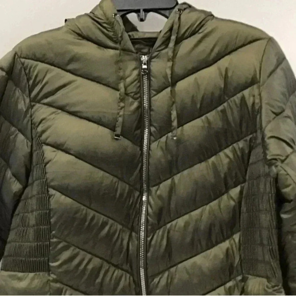 Lane Bryant Olive Quilted Puffer 3/4 Jacket Women’s 10/12 - Picture 5 of 6
